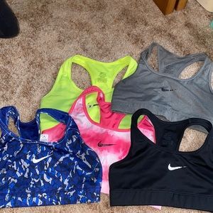 Nike sports bra bundle